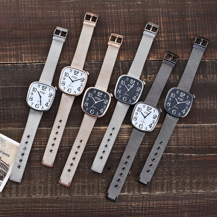 

New fashion watch creative mesh strap watch simple fashion personality size digital leisure quartz watch