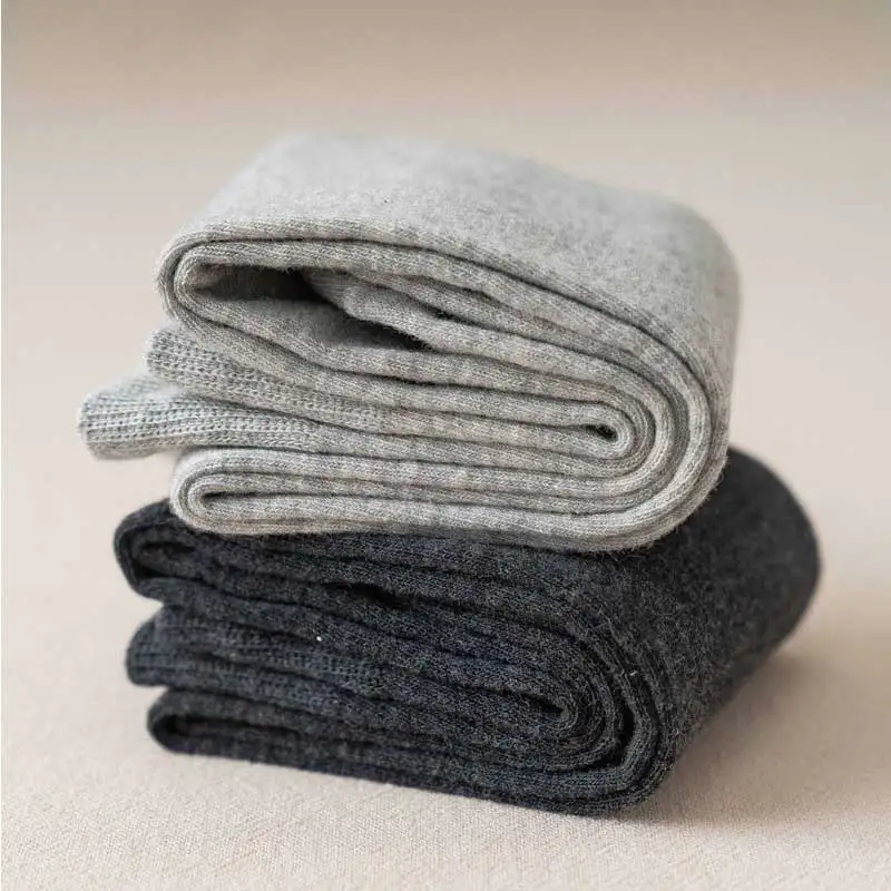 

2021 Autumn Retro Women Cotton Autumn Winter Long Socks Casual Thick Warm Sock Lady Gift White Black Yellow Grey Red School Girl