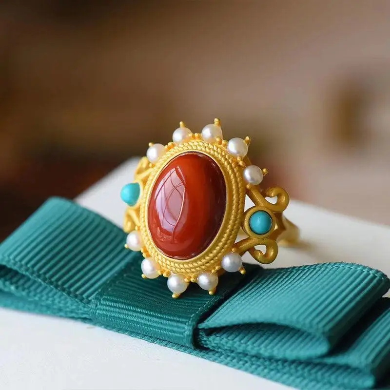 

Luxurious Beauty Palace Style Southern Red Agate Ring Big Egg Noodles S925 Sterling Silver Ancient Gold Craft Ladies Ring Hand J