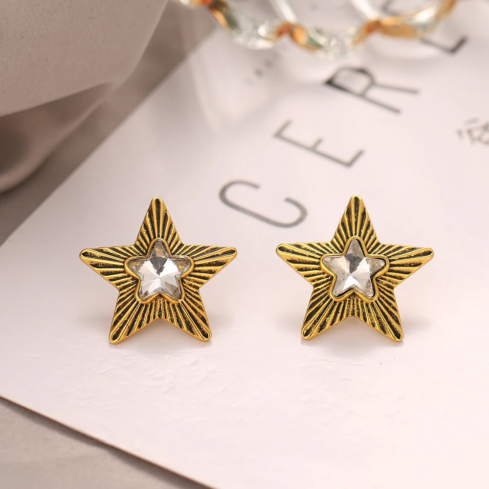 

Trendy Geometry Earrings New Vintage Stud Earrings Gold Circle Ear Stud Women Jewelry Golden Punk Round Jewelry