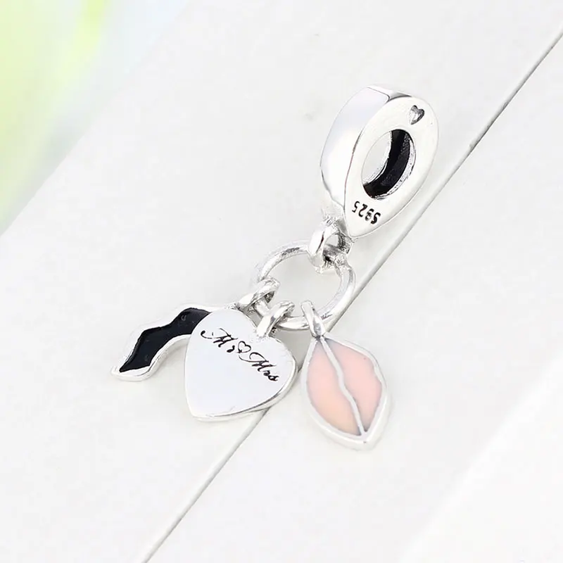 

Женский браслет из стерлингового серебра 925 пробы Mr & Mrs с двумя розовыми и черными губами Love Kiss с бусинами, подходит к оригинальному очароват...