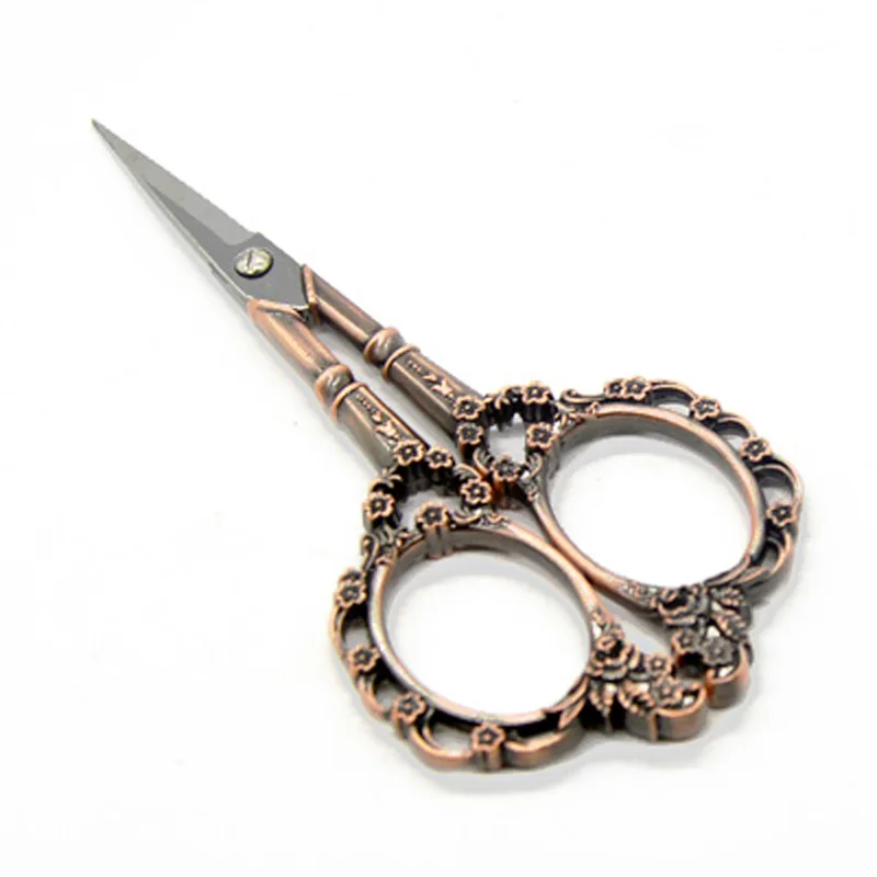 

2pcs Lot Plum Flower Vintage Scissors DIY 115mm length Cross-Embroidered Cosmetic Table Exquisite Small Scissors Clay Scissors