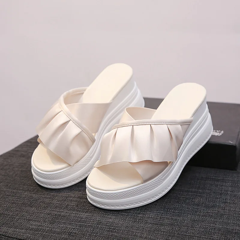 

Fashion New Summer Pumps Shoes Women Slippers Outside Platform Shallow Wedges Casual Lady High Heels Female Slides
