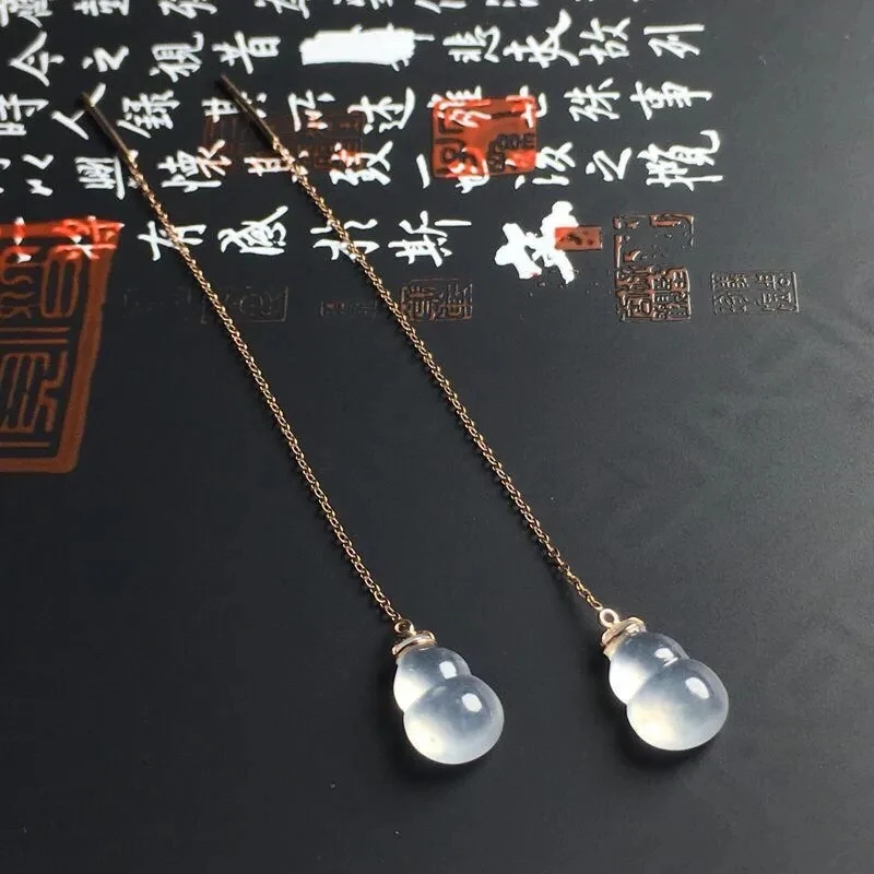 

Fortune Chalcedony Small Calabash Eardrops Earrings Ear String Earrings S925 Handmade and Simple Versatile New Year of the Ox