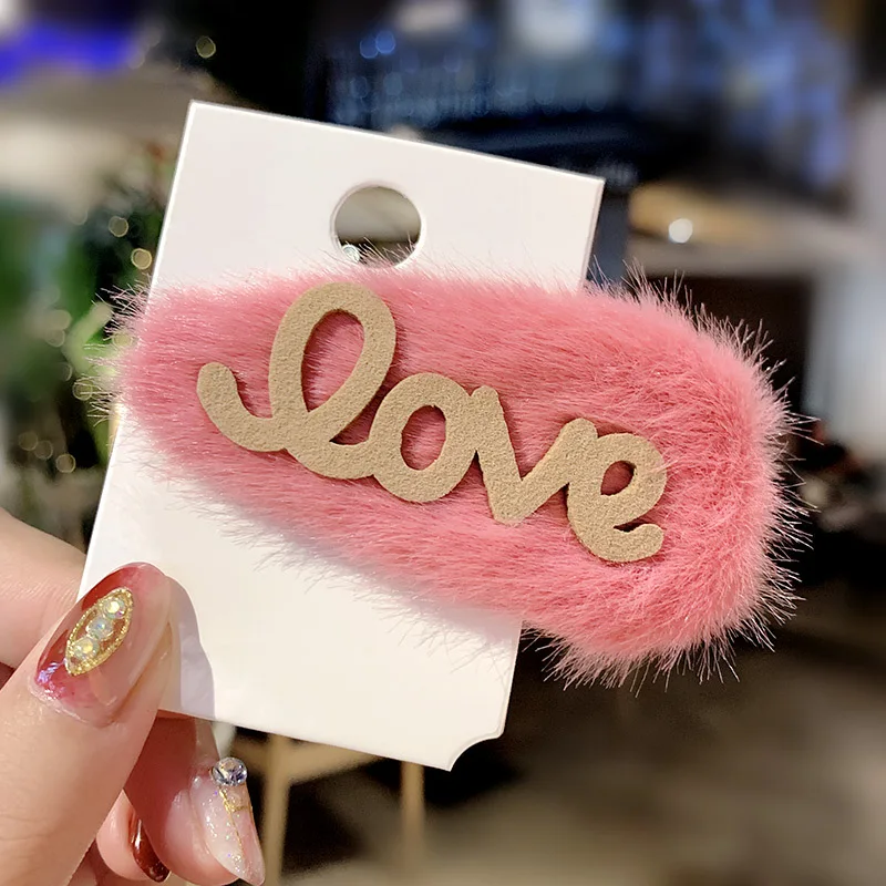 Модные заколки для волос с надписью «LOVE»; Плюшевые заколки для волос; BB; сезон осень-зима; имитация кроличьего меха; заколки для волос; аксессуары для волос