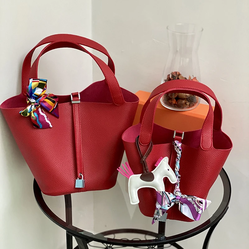 

PU Leather Bucket Bag Silk Scarf Pony Pendant Lady Handbag Black Women'bag