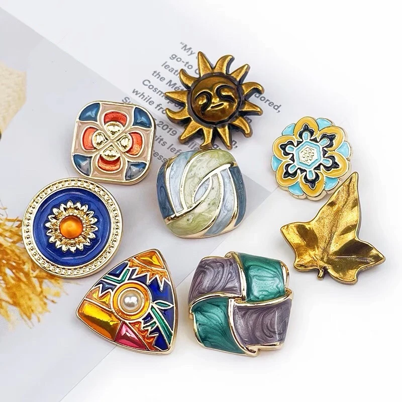 

20mm Vintage Colored Clothing Buttons Irregular Shape Ethnic Style Metal Sewing Buttons Fashion Decorative Buttons for Clothing