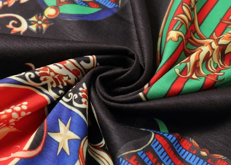 

2020 spring and summer new popular logo men's T shirt European trade crown digital print round collar short sleeve