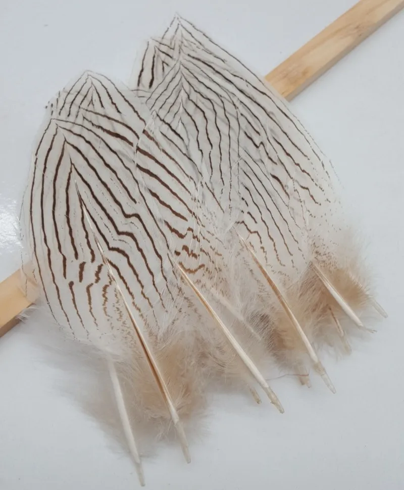 Оптовая продажа 20-25 см серебряные перья фазана для творчества украшение