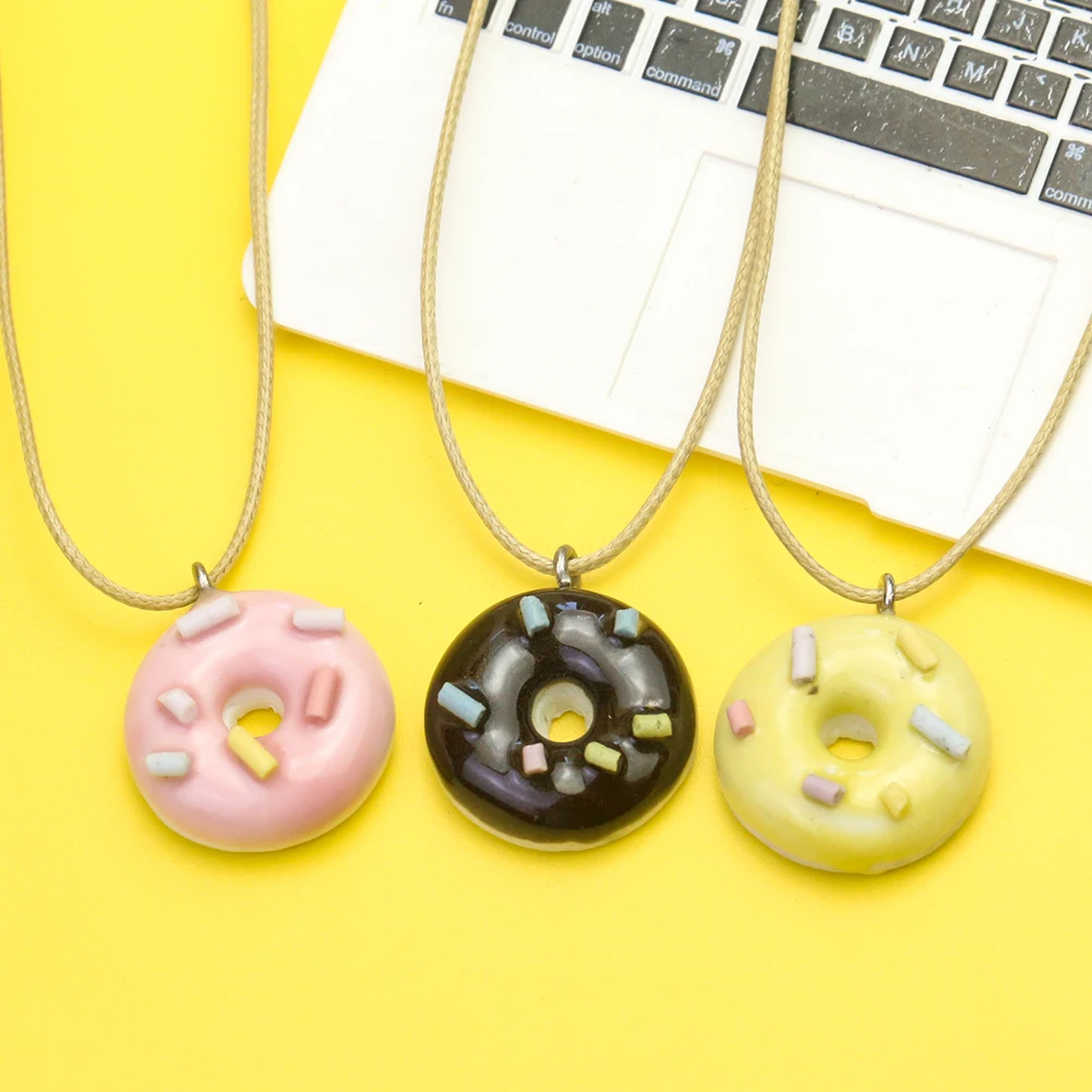 

Simulation Food Cute Multicolor Donuts Three-dimensional Necklace Bagel Pendant Handmade Children Ceramic Jewelry Gift