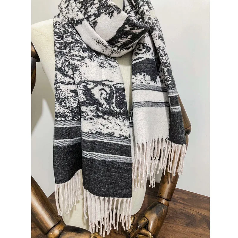 Hihg End Tiger Lion Print Luxury Brand Women Cashmere Scarf Soft Tassel Female Autumn Shawl Winter Warm Blanket 70*180 CM
