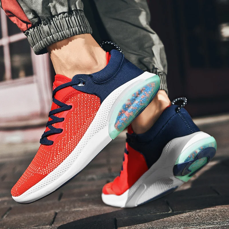 

New Light Comfortable Casual Men Shoes Sneaker Breathable Non-slip Running Shoes Wear-resistant Outdoor Walking Men Sport Shoes