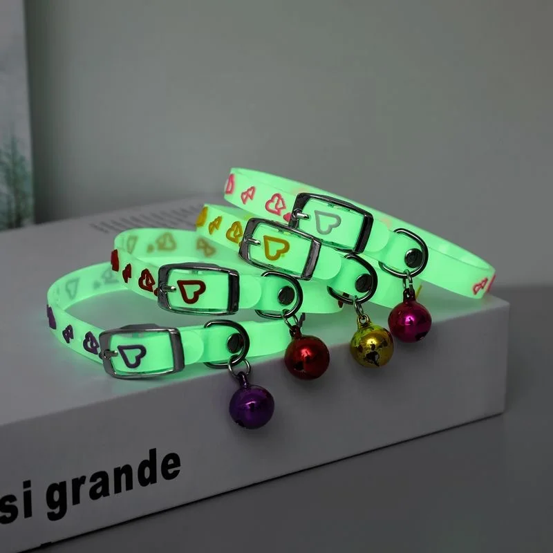 Ошейник для собак и кошек со светящимися колокольчиками светящиеся ночью