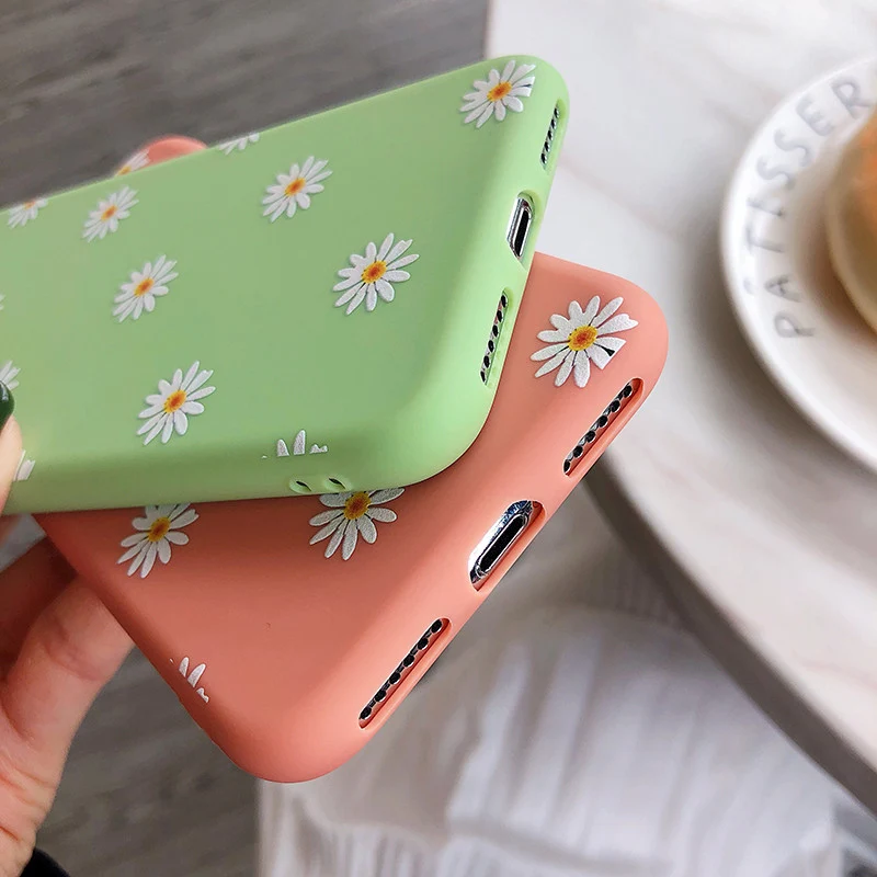 

Love Heart Flowers Candy Color Phone Case For Iphone 11 12 Pro Max Mini 7 8 Plus X XS MAX XR SE 2020 Shockproof Soft Back Cover
