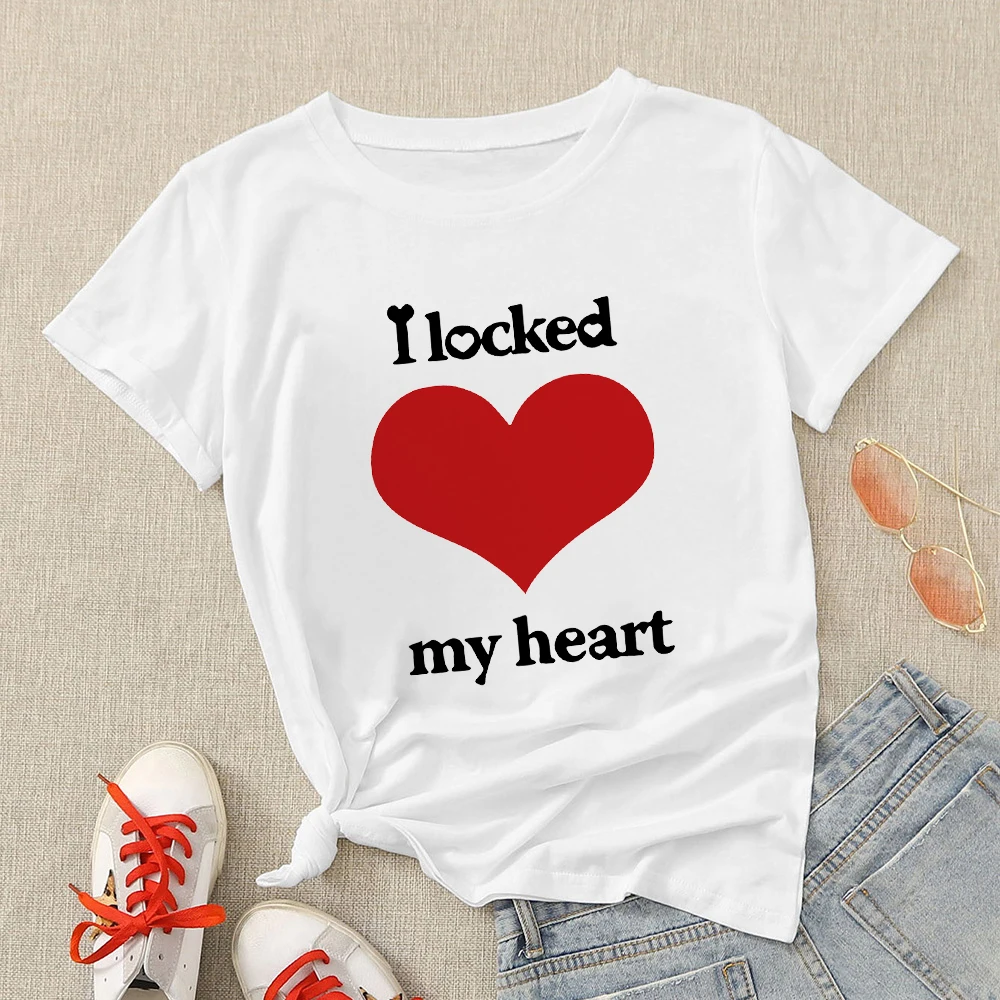 

2021 New Arrivals Y2K Style T shirt I Locked My Heart Letter Printed Exquisite Shirts Lovers T-shirts Cartoon Korean Trendy