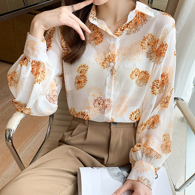 

Женская шифоновая рубашка с длинным рукавом, летняя рубашка с защитой от солнца и цветочным принтом, рубашка с отложным воротником и пугови...