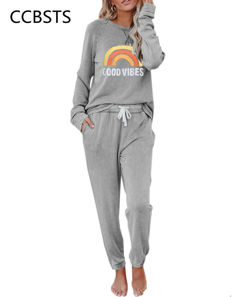 Комплект из двух предметов женская осенняя одежда футболка с радужным принтом Good