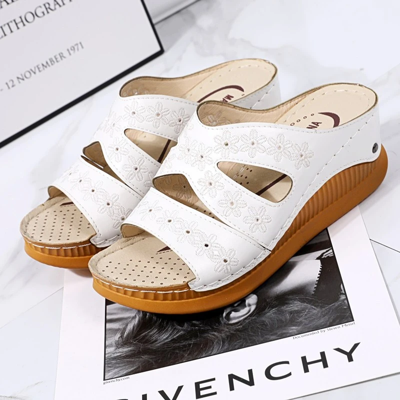 

ST392 Women's Shoes Sandals 2022 High-Heeled Folk-Custom Platform Wedge Slippers Fashion Elegant Medium Heel Kawaii Ladies Shoes