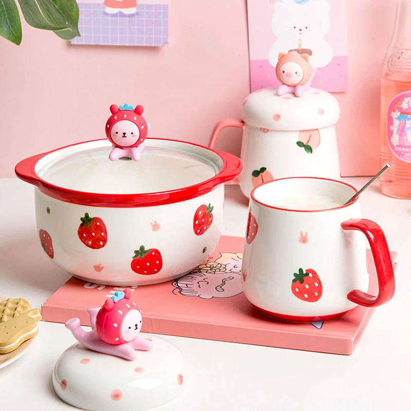 

Kawaii Strawberry Peach Ceramic Water Cup With Lid Spoon Coffee Mugs Cute Creative Tea Milk Juice Beer Breakfast Cup Girl Gift
