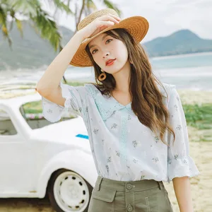 Блузка женская летняя с цветочным принтом, в кукольном стиле