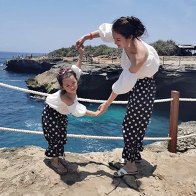 

XINYOU Summer Family parent-child Matching Mother Daughter Clothes Set Short Frozen Fashion Designer T-shirt Tops Outwear Outfit