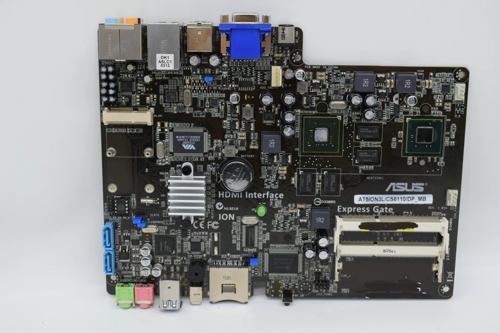 Для ASUS AT5ION3L/S1-AT5NM10E/DP_MB estio CS6110 Mini-ITX оригинальная подержанная материнская плата