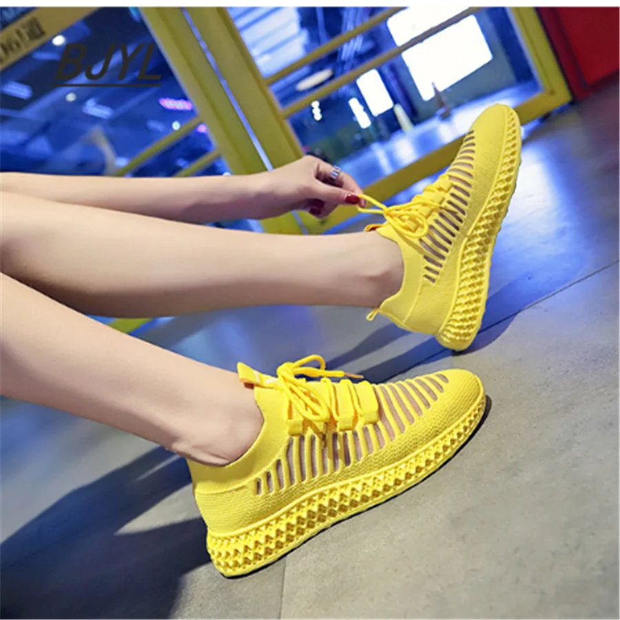 

Breathable sneakers female flying woven running casual shoes women New Korean version of the wild student net shoes
