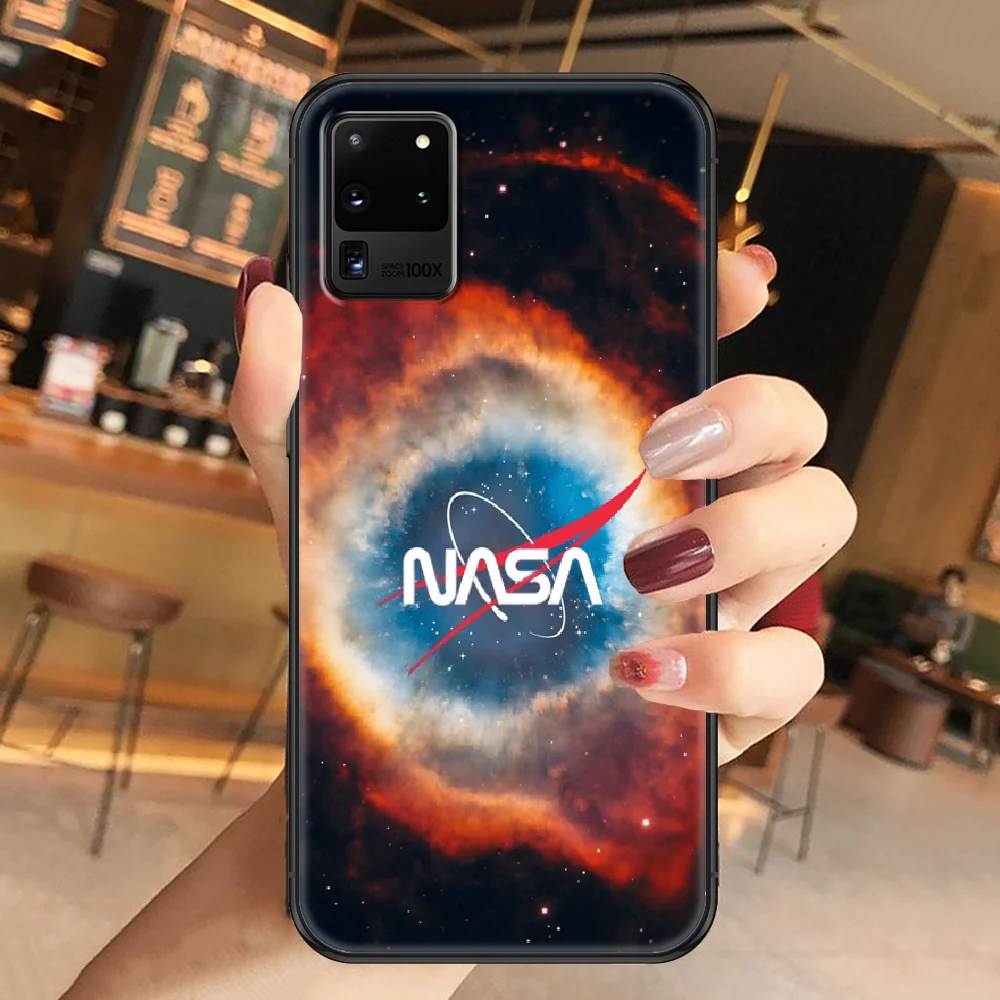 

Aerospace NASAINGS Astronaut Space Phone case For Samsung Galaxy Note 4 8 9 10 20 S8 S9 S10 S10E S20 Plus UITRA Ultra black 3D