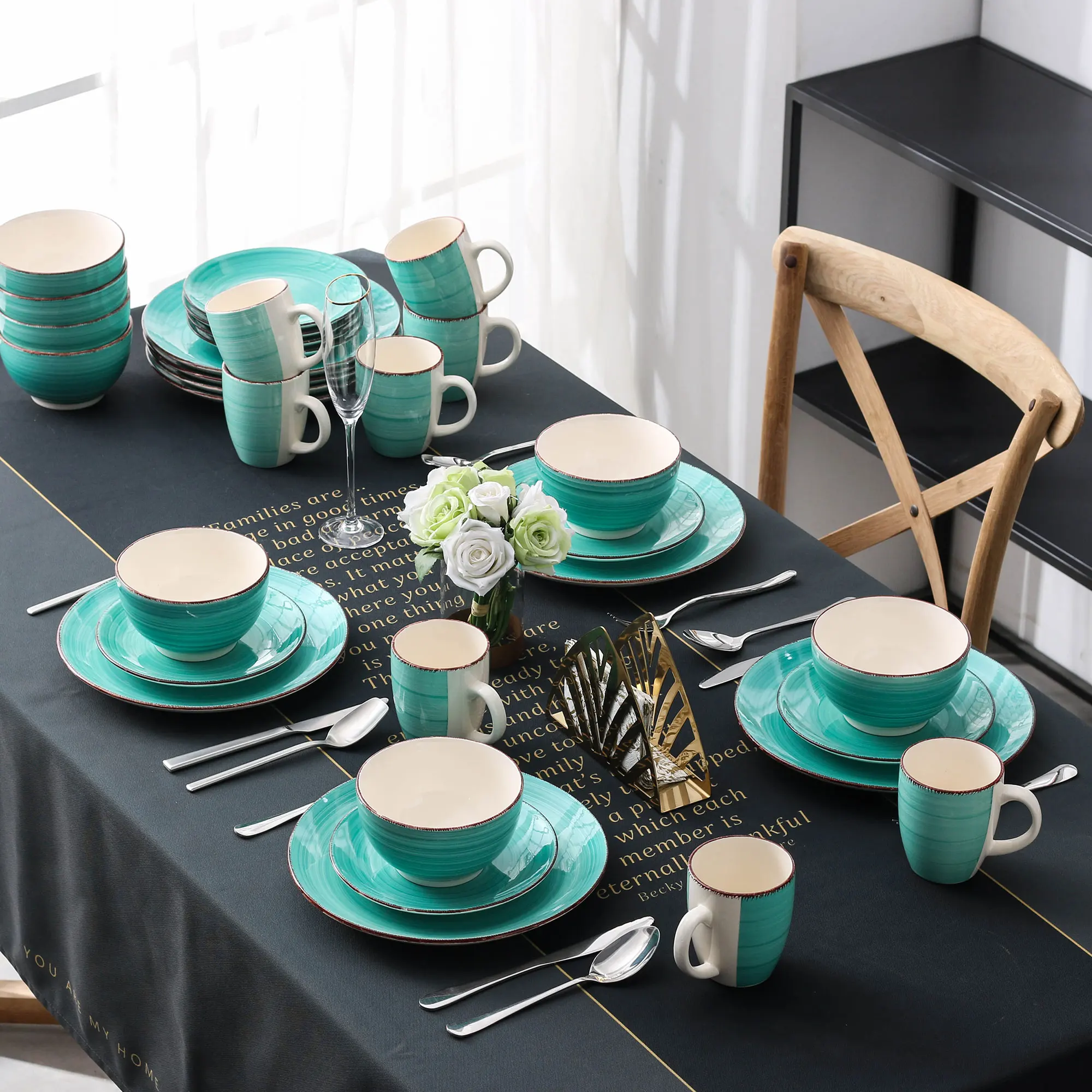 

Vancasso Bella-G 32-Pieces Porcelain Dinner Set Vintage Look Ceramic Plate Set with 8*Dinner Plate,Dessert Plate,Bowl,Mug Set