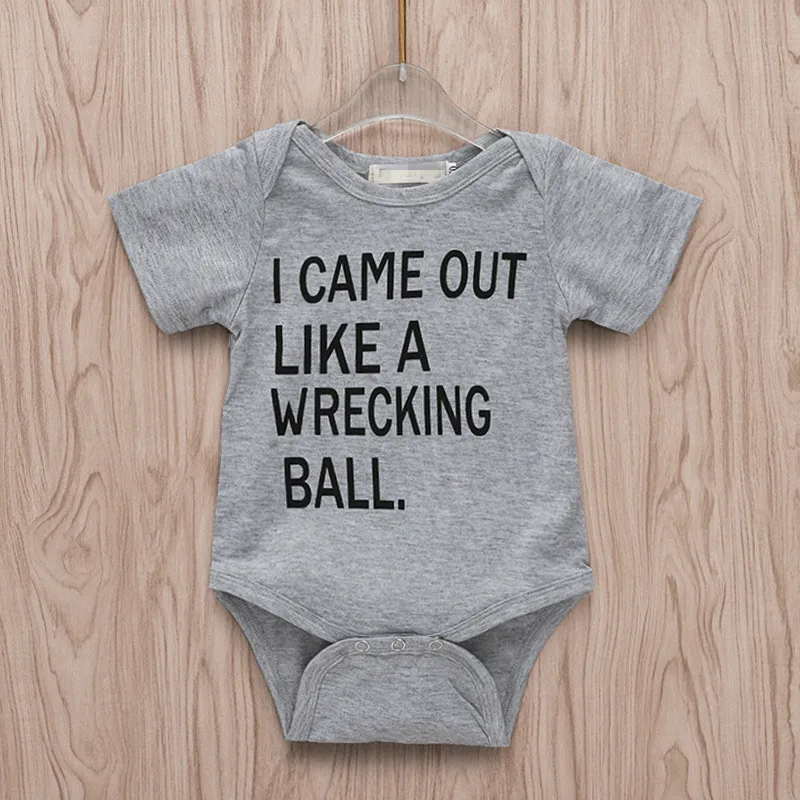 Забавный сдельник для ребенка я выходил как разбивающий мяч принт серый Детский