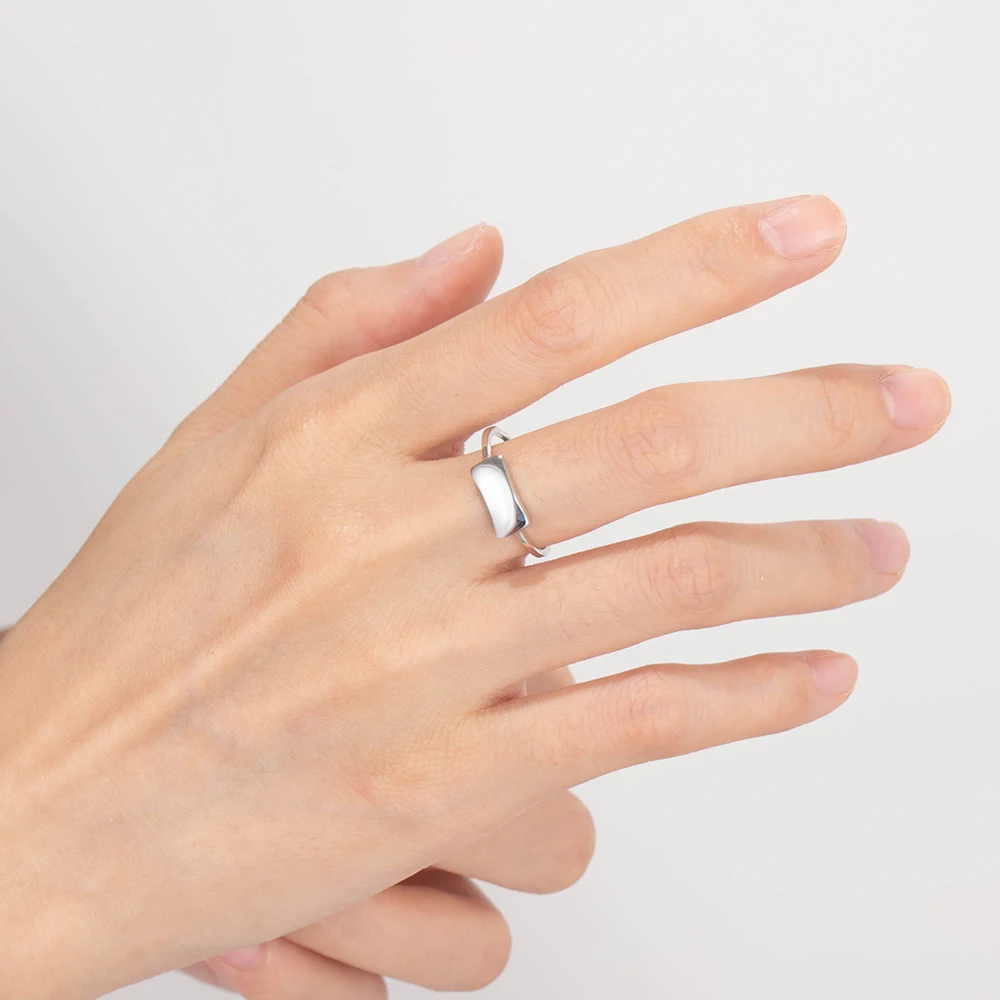 

Genuine Silver Color Ring Personalized Name Ring Square Designs Fine Jewelry Wedding Gift for Women Girls (Lam Hub Fong)