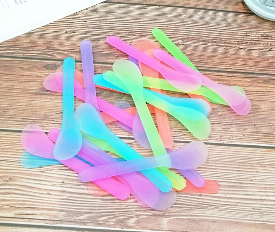 Косметические лопатки для макияжа и масок на пластиковой основе, набор из 5 штук. Вспомогательные инструменты для смешивания и отбора.