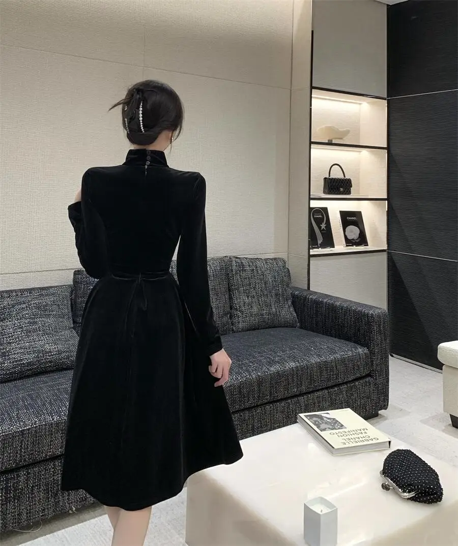 Платье-водолазка женское бархатное с высокой талией винтажное | Женская одежда