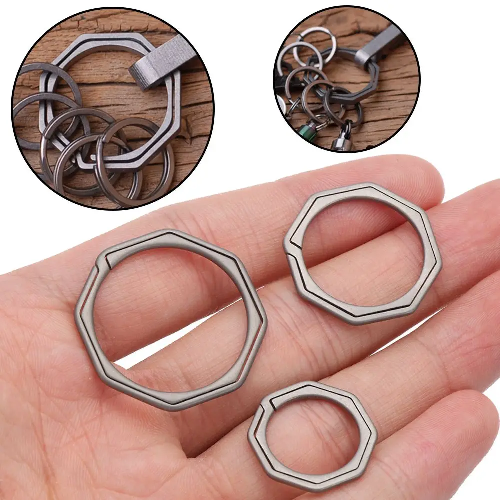 

Tool Titanium Alloy Outdoor Super Lightweight Key Ring Keychains Buckle Pendant Male Creativity Gift Man Car Keychain