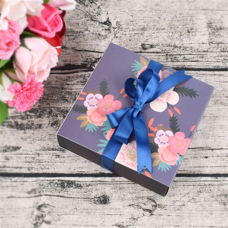 Подарочная коробка для конфет тортов шоколада бонбоньерки цветов 1 шт. (без