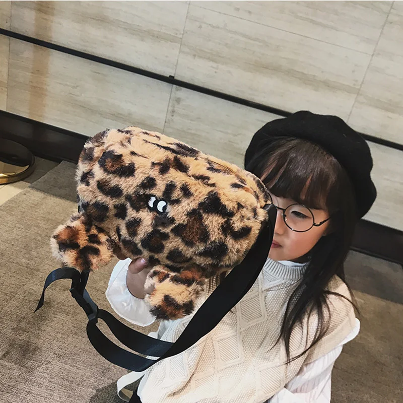 Плюшевая цилиндрическая нагрудная сумка с леопардовым принтом для девочек через