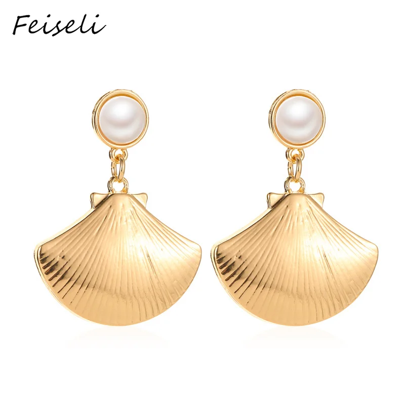 Feiseli преувеличенный металлический корпус искусственный жемчуг Висячие серьги