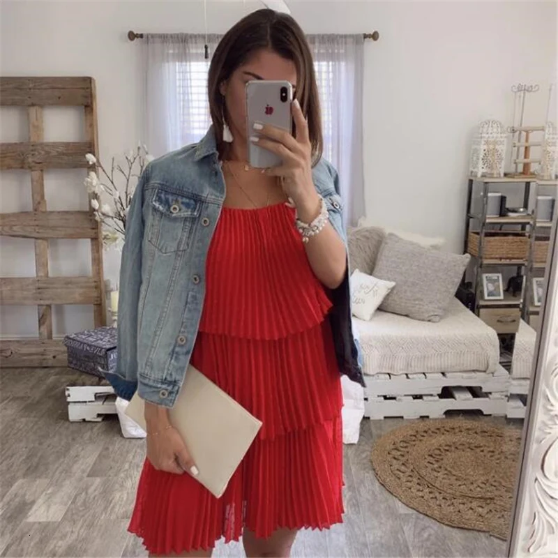 Женское мини платье на бретельках Fuedage красное шифоновое с рюшами и открытой