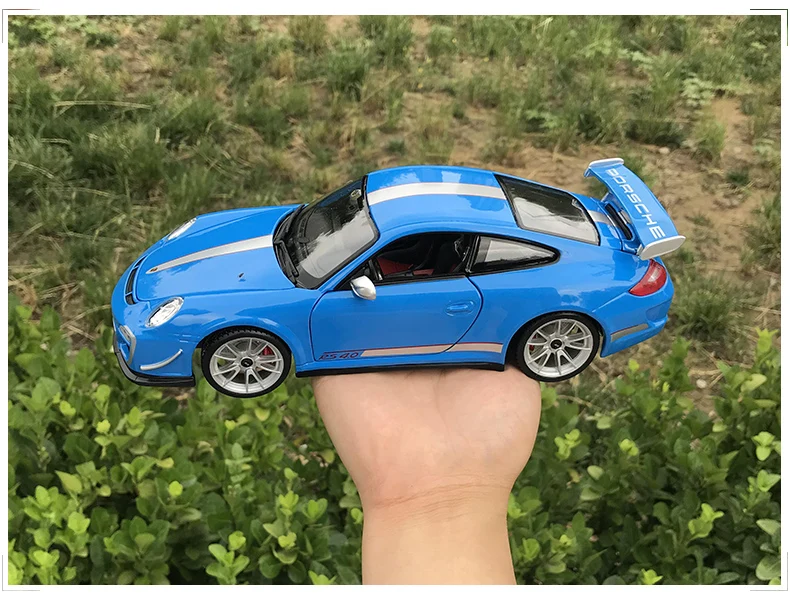 Bburago 1:18 Porsche 911 GT3 RS модель автомобиля из сплава Модель автомобиля Моделирование Украшение автомобиля коллекция Подарочная игрушка Литье под давлением модель игрушка для мальчиков