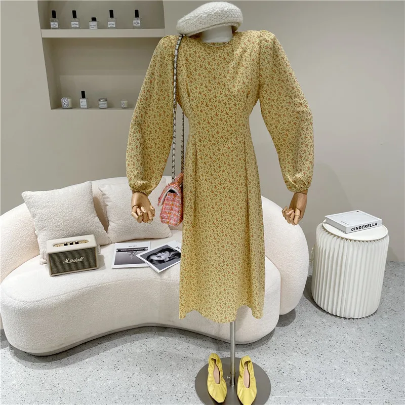 

Women's Spring Summer 2021 Fashion temperament Slim round neck Chiffon Floral Dress