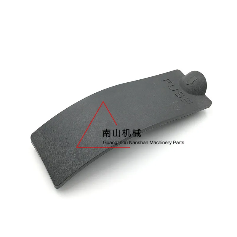 

Hitachi ZAX120 200 210 240 270 330 360-6/3G крышка предохранителя части экскаватора