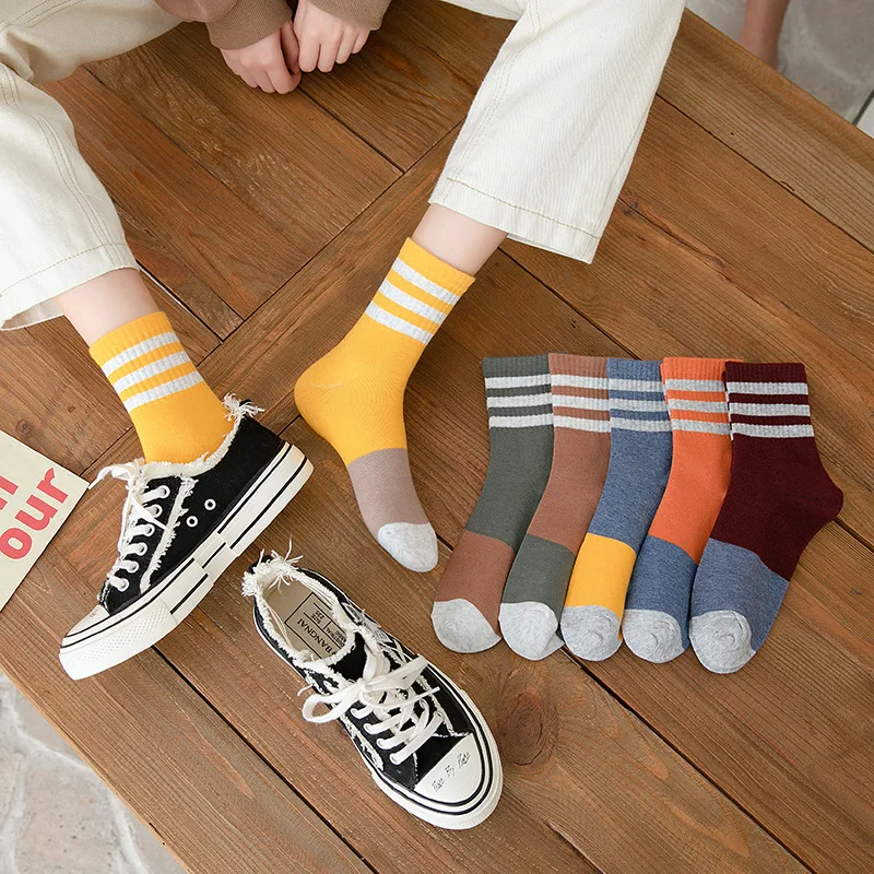 

Короткие носки в стиле колледжа, носки в полоску в стиле пэчворк для женщин и девушек, уличные модные длинные повседневные хлопковые носки в...