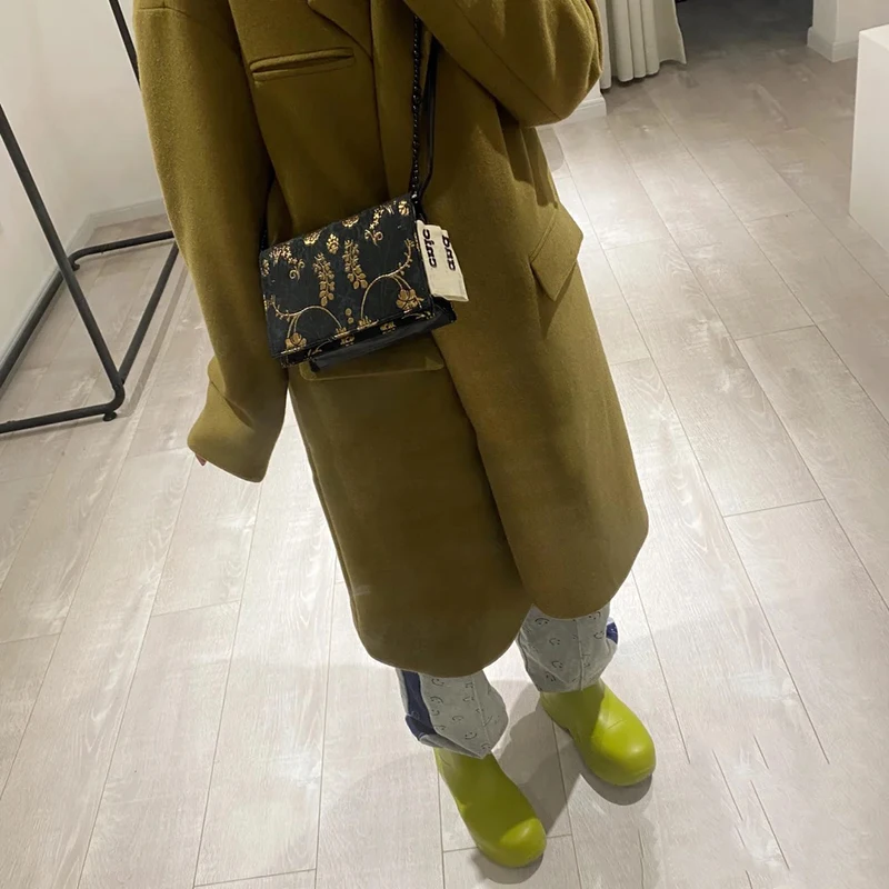 

Embroidery Crossbody Bag for Women All-match Retro Embroidery Small Square Bags Signel Shoulder Flaps Designer Channels Handbags