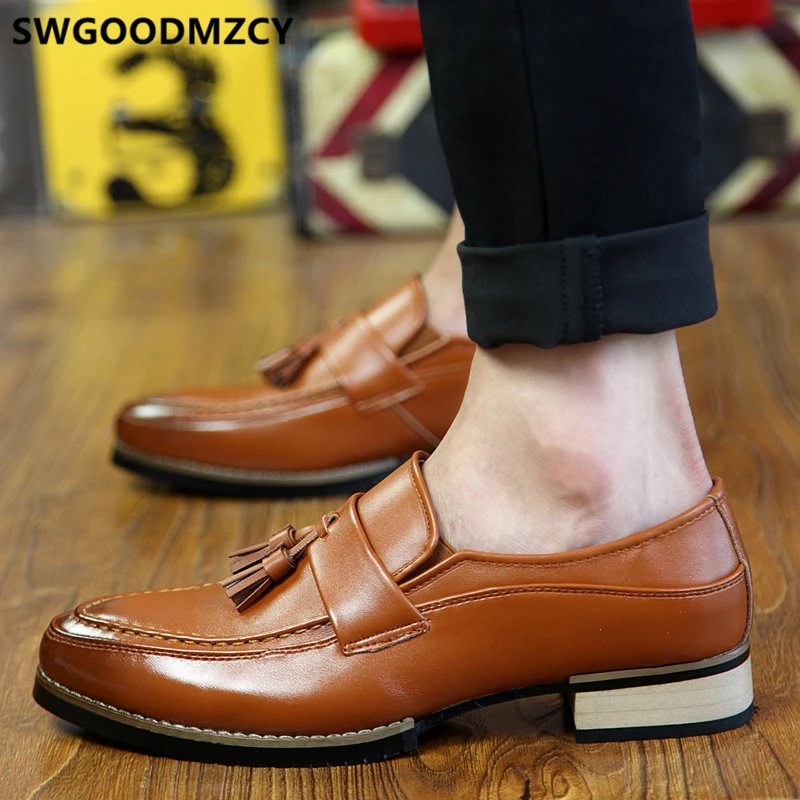 

Official Shoes For Men Brogue Shoes Men Classic Formal Dress Loafers Men Leather Dress Shoes Tassel Evening Dress Sepatu Pria