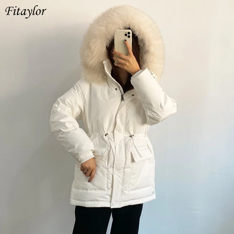 

Fitaylor/зимняя женская куртка-пуховик на 90% белом утином пуху с большим натуральным меховым воротником и капюшоном; Теплая верхняя одежда с кар...