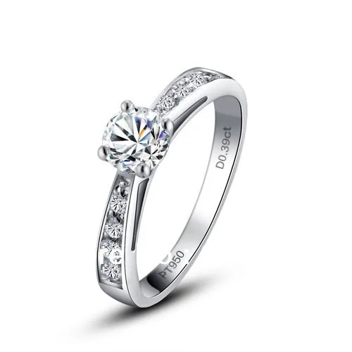 Классические обручальные кольца из синтетического камня с четырьмя когтями