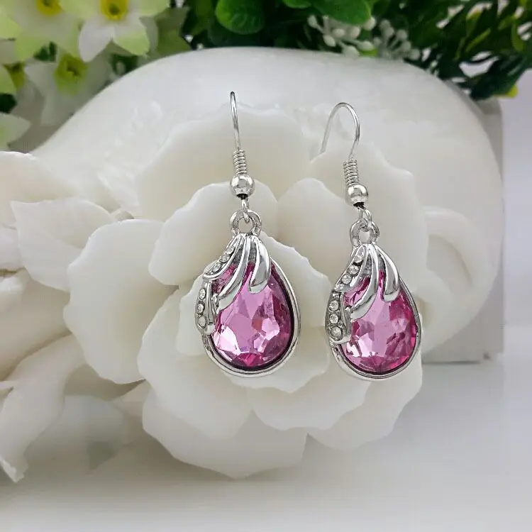 

Женские серьги из серебра 925 пробы, с розой