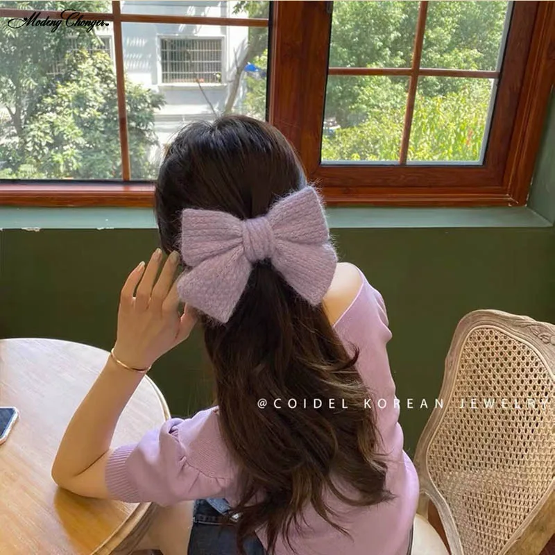 

Winter Head Clip Ball Hair Ornament Headdress Super Large Woolen Bowknot Sweet Barrette Bow For Woman Girls Hair Accessories