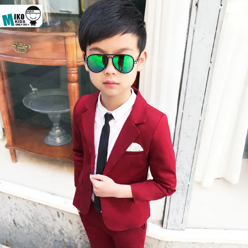 Детский маленький костюм на весну и осень комплект из двух предметов пиджак +