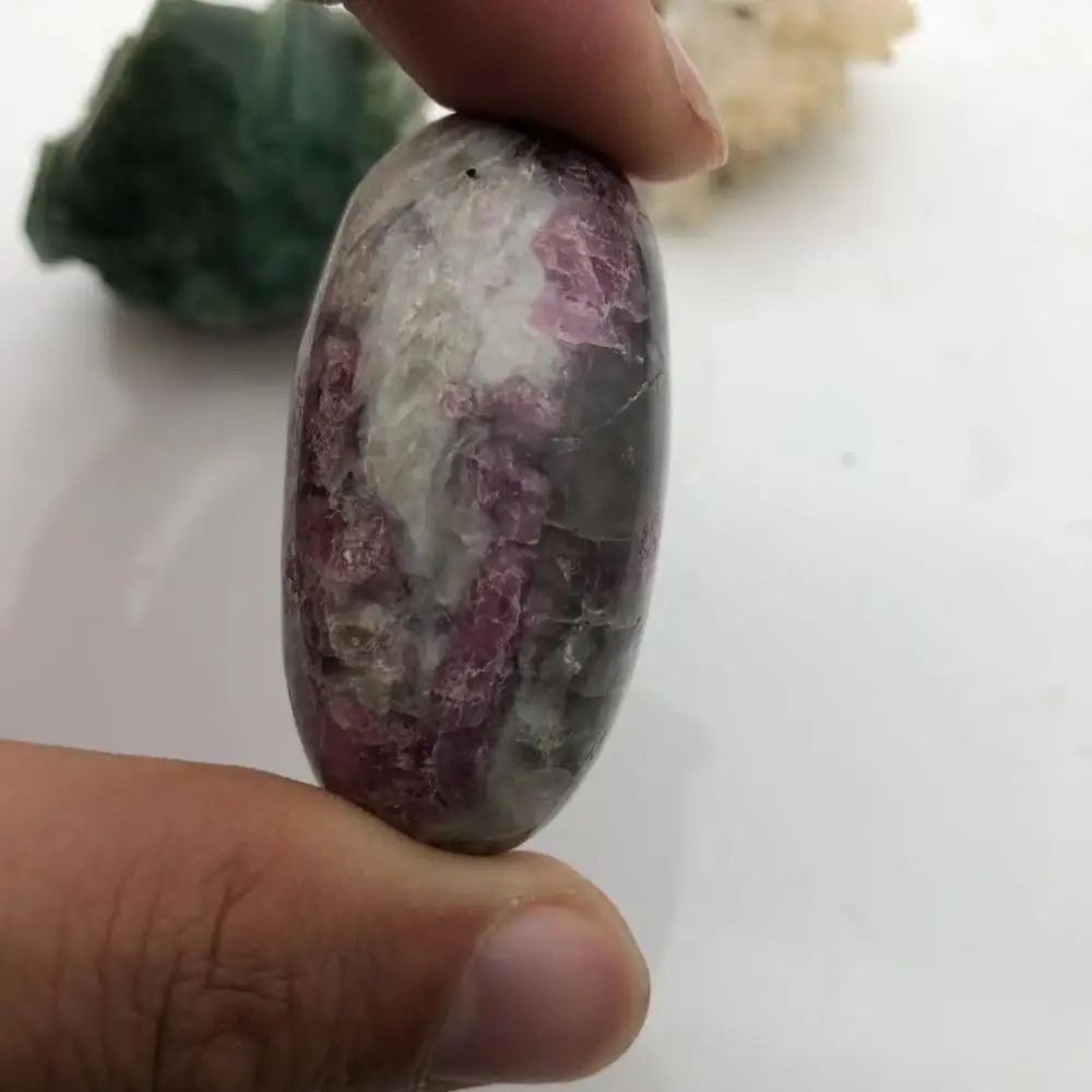 Натуральные камни чакры массаж лица красный турмалин кристалл кварца